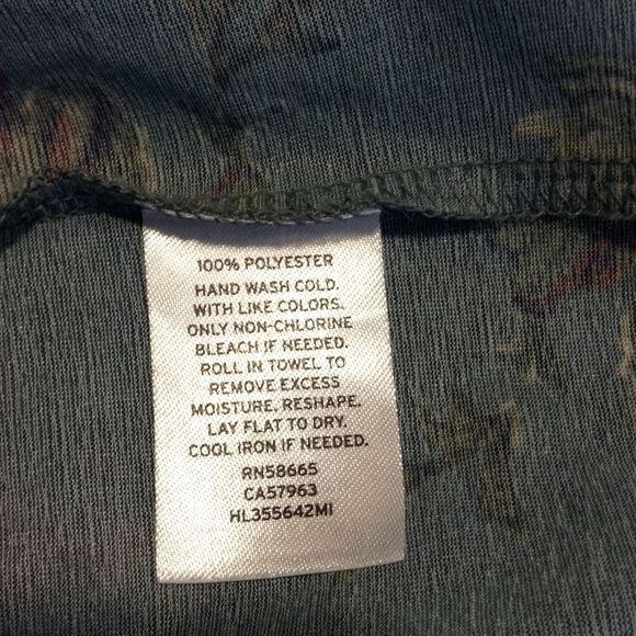 Hinge Nordstrom Forest Floral Sheer Tee S NWOT beautiful color - Picture 5 of 5